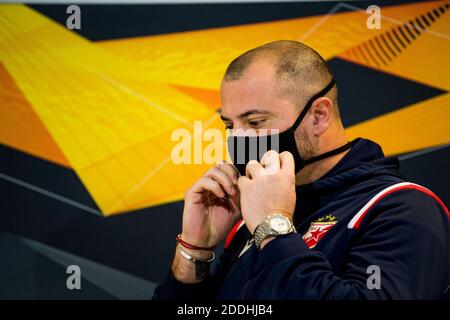 Dejan Stankovic, entraîneur-chef de Belgrade, photographié lors d'une conférence de presse du club serbe Crvena Zvezda (Red Star Belgrade), mercredi 25 novembre 2020 Banque D'Images