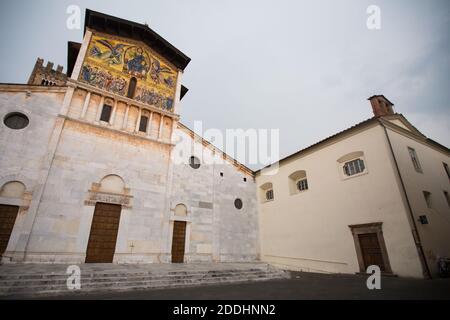 Basilique de San Frediano à Lucques, Toscane, Italie Banque D'Images