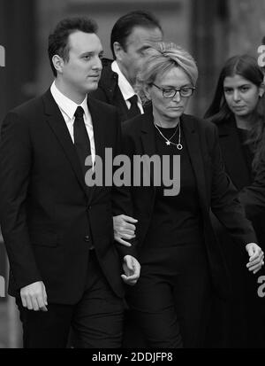 Claude Chirac, fille de l'ancien président français Jacques Chirac, arrive avec son fils Martin Rey-Chirac pour assister à un service de l'église de l'ancien président français Jacques Chirac à l'église Saint-Sulpice à Paris le 30 septembre 2019. L’ancien président français Jacques Chirac est décédé le 26 septembre 2019 à l’âge de 86 ans. Par Christian Liewig/ABACAPRESS.COM Banque D'Images