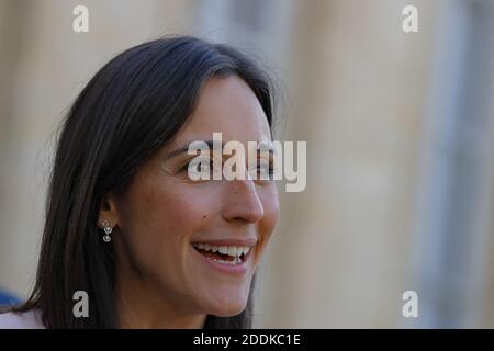 Le secrétaire d'État à la transition écologique et à la solidarité, Brune Poirson, quitte l'Elysée à la suite de la réunion du Cabinet hebdomadaire français à Paris, en France, le 10 juillet 2019. Photo de Henri Szwarc/ABACAPRESS.COM Banque D'Images