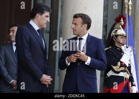 Le président français Emmanuel Macron accueille Netchirvan Barzani, Président du gouvernement régional du Kurdistan d'Irak, qui arrive au Palais de l'Elysée, Paris, France, le 10 juillet 2019. Photo de Henri Szwarc/ABACAPRESS.COM Banque D'Images