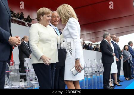 La première dame Brigitte Macron, Angela Merkel (chanceuse d'Allemagne) et son fils mari Joachim Sauer lors du 139e départ militaire du 14 juillet sur les champs-Elysées, jour de la Fête nationale. Paris, le 14 juillet 2019. Photo Stephane Lemouton/Pool/ABACAPRESS.COM Banque D'Images