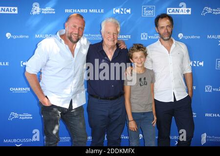 François Damiens, André Dussollier, Maleaume Paquin et Julien Rappeneau posent au Fourmi Photocall dans le cadre du 12ème Festival du film Angoulême à Angoulême, France, le 22 août 2019. Photo de Jerome Domine/ABACAPRESS.COM Banque D'Images