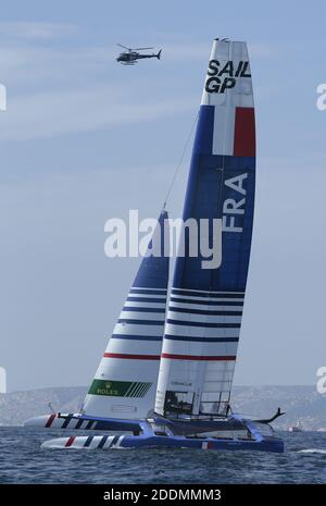 Le catamaran F50 SailGP en course lors de la finale SailGP à Marseille, France, le 19 septembre 2019. SailGP est en course a lieu dans certains des ports les plus emblématiques autour du monde et culmine avec une course de 1 million de dollars gagnant-emporte-tous les matchs. Les équipes nationales rivales s'affrontent dans des catamarans F50 surchargés identiques, conçus pour des courses intenses à des vitesses électrifiantes dépassant 50 nœuds (près de 60 mph/100 km/h) et Marseille est l'événement final. Photo de Patrick Aventurier/ABACAPRESS.COM Banque D'Images