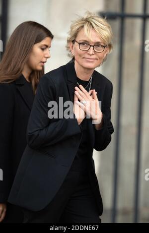 Claude Chirac, fille de l'ancien président français Jacques Chirac quittant l'église Saint-Sulpice à Paris le 30 septembre 2019 après un service religieux pour l'ancien président français Jacques Chirac. L'ancien président français Jacques Chirac est décédé le 26 septembre 2019 à l'âge de 86 ans. Photo de David Niviere/ABACAPRESS.COM Banque D'Images