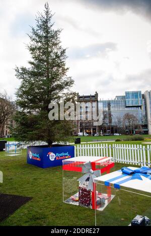 Photo social Bite fondateur Josh Littlejohn MBE à Edinburgh (St Andrew Square) SOCIAL BITE LAUNCH FESTIVAL OF GENTILLESSE IN BID T Banque D'Images