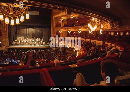 LICEO DE BARCELONA ESPAÑA 2020 protsta por las condiciones del covi Banque D'Images