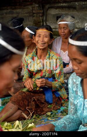Portrait d'une femme balinaise âgée, à Bali, Indonésie. Banque D'Images