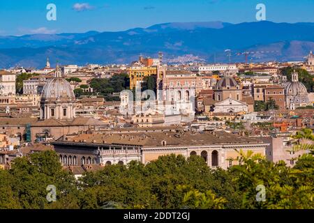 Vue panoramique du Belvédère del Gianicolo (colline du Janicule) - Rome, Italie Banque D'Images