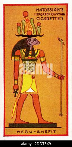 Cartes de cigarettes anciennes. Cigarettes Henly & Watkins (série Ancient Egyptian Gods). Heru-Shefit (Khnum). 1924 Khnum ou aussi romanisé Khnemu était un Banque D'Images