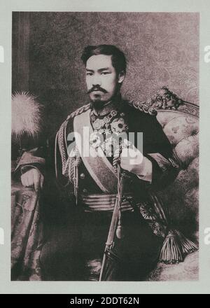 Photo antique de l'empereur Meiji. L'empereur Meiji (Meiji-tenno, 1852 – 1912), aussi appelé Meiji le Grand (Meiji-taitei), ou Meiji le bon (Meiji-seitei) Banque D'Images