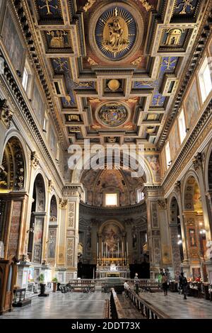 L'Italie, Rome, église de San Marcello al corso