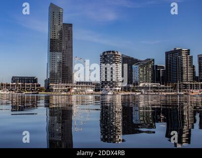 Melbourne Australie : l'architecture moderne des appartements de Melbourne dans les Docklands Melbourne. Banque D'Images