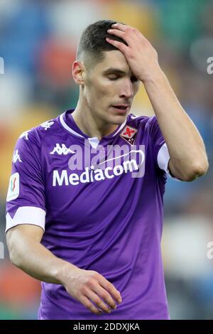 Udine, Italie. 25 novembre 2020. Nikola Milenkovic de Fiorentina pendant le match de football italien Coppa Italia Udinese Calcio vs AC Fiorentina au stade Friuli - Dacia Arena à Udine, Italie, 25 novembre 2020. Photo Gabriele Menis /LM crédit: Agence de photo indépendante/Alamy Live News Banque D'Images