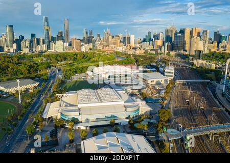 Photo aérienne de Melbourne Park, stade du tournoi de tennis Open d'Australie Banque D'Images