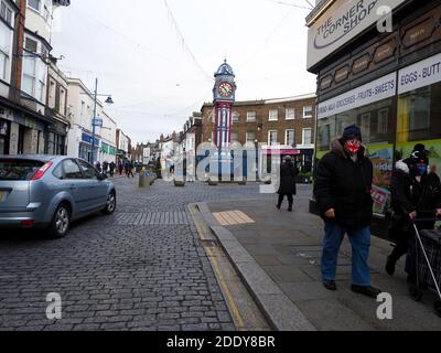 Sheerness, Kent, Royaume-Uni. 27 novembre 2020. Swale Covid hotspot: Sheerness High Street dans le Kent ce matin. Crédit : James Bell/Alay Live News Banque D'Images