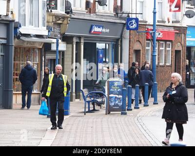 Sheerness, Kent, Royaume-Uni. 27 novembre 2020. Swale Covid hotspot: Sheerness High Street dans le Kent ce matin. Crédit : James Bell/Alay Live News Banque D'Images