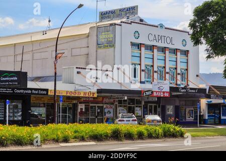 Le Capitol Theatre de te Puke, en Nouvelle-Zélande, a ouvert ses portes en 1929, l'un des rares cinémas Art déco du pays Banque D'Images