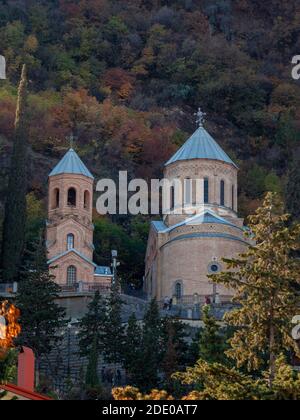 Eglise Mama Daviti, mont Mtatsminda à Tbilissi, Georiga. Religion Banque D'Images