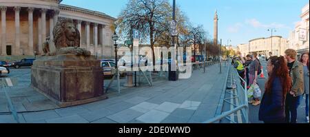 Liverpool, Royaume-Uni - 11 octobre 2020 : scène de tournage du film Batman au St George's Hall. Banque D'Images