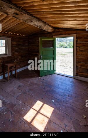 Maison d'hôtes au site historique de Caroline Lockhart Ranch dans le terrain de loisirs national de Bighorn Canyon, près de Lovell, Wyoming, États-Unis Banque D'Images