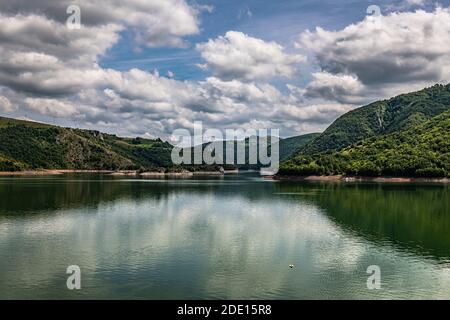 Lac d'Uvac, Réserve naturelle spéciale d'Uvac, Serbie, Europe Banque D'Images