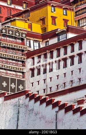 Palais Potala (site classé au patrimoine mondial de l'UNESCO), Lhassa, Tibet, Chine