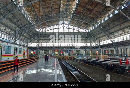 Stasiun Tanjung Priok, gare ferroviaire, bâtiment du patrimoine à Jakarta, Indonésie Banque D'Images