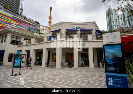 MIAMI, Floride, États-Unis - 27 NOVEMBRE 2020 : photo de Mary Brickell Village Downtown Miami Banque D'Images