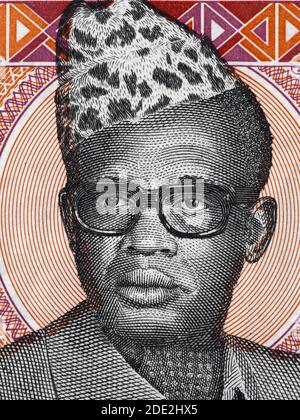 Portrait de Mobutu Sese Seko sur le Zaïre 5 zaires (1985) billet de banque, argent zaïrois gros plan Banque D'Images