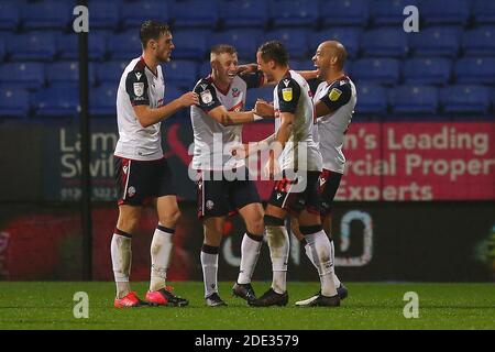 BOLTON, ANGLETERRE. LE 28 NOVEMBRE, les Boltons Eoin Doyle célèbrent leur score pour le faire 3-0 lors du match Sky Bet League 2 entre Bolton Wanderers et Southend United au Reebok Stadium, Bolton, le samedi 28 novembre 2020. (Credit: Chris Donnelly | MI News) Credit: MI News & Sport /Alay Live News Banque D'Images