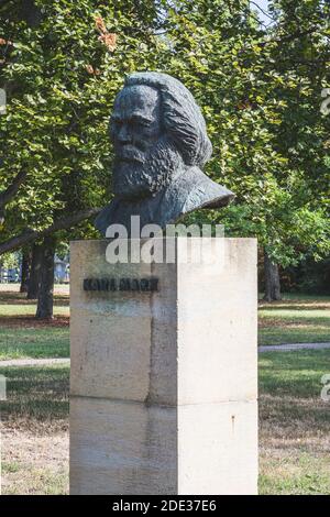 Statue de Karl Marx à Dessau, Allemagne. Banque D'Images