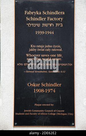 Cracovie, Pologne - 29 juillet 2018 : plaque commémorative pour Oskar Schindler à l'usine Schindlers, Cracovie, Pologne Banque D'Images