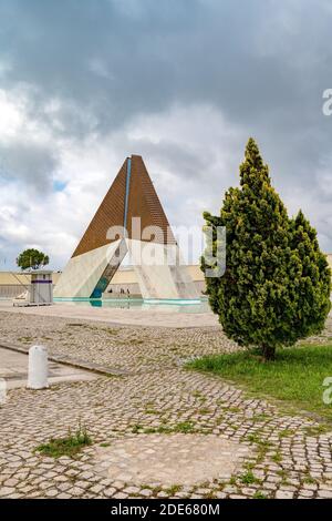 Le Portugal, Estremadura, Lisbonne, Belém,Monumento Ultramar Combatentes, Monument aux combattants d'outre-mer dédié aux soldats de l'armée portugaise Banque D'Images