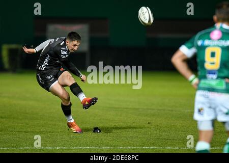 Trévise, Italie. 29 novembre 2020. Treviso, Italie, Monigo Stadium, 29 nov 2020, Sam Davies (Dragons) coup de pied pendant Benetton Trévise vs Dragons Rugby - Rugby Guinness Pro 14 Match - Credit: LM/Ettore Griffoni crédit: Ettore Griffoni/LPS/ZUMA Wire/Alay Live News Banque D'Images