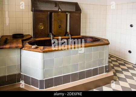 Baignoire dans Luitpoldbad historique Bad Kissingen, Allemagne Banque D'Images