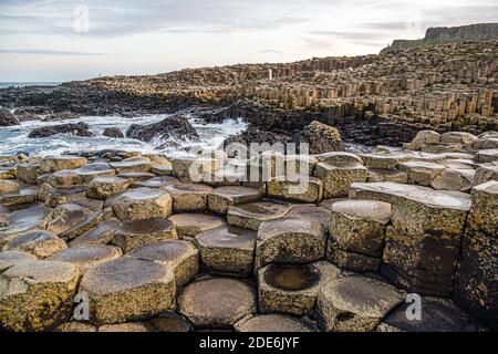 Chaussée de Giant à Bushmills, Irlande du Nord Banque D'Images