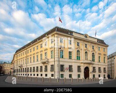 Chancellerie fédérale Bundeskanzleramt à Vienne, Autriche. Important bâtiment du gouvernement sur Ballhausplatz dans le quartier du centre-ville. Banque D'Images