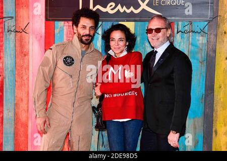 Tomer Sisley avec son épouse Sandra Zeitoun (L) et le réalisateur Phenix Circus Alain Pacherie participant au 40ème Festival mondial du Cirque de Demain, qui s'est tenu au Cirque Phénix, Pelouse de Reuilly, à Paris, le 03 février 2019. Photo par Edouard Bernaux/ABACAPRESS.COM Banque D'Images
