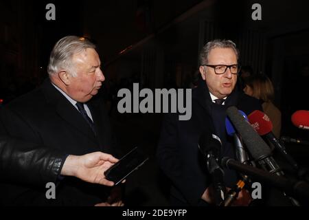 Le Président du Sénat, Gérard Larcher, et le Président de l'Assemblée nationale, Richard Ferrand, lors d'une cérémonie au Mémorial de la Shoah, à Paris, en France, le 19 février 2019. Photo de Henri Szwarc/ABACAPRESS.COM Banque D'Images