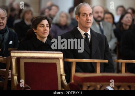 Le Prince Eudes d'Orléans et sa femme la princesse Marie-Liesse d'Orléans assistent à la Messe pour le repos de l'Ame pour le Comte de Paris, le Prince Henri d'Orléans, cité par Chanoine Gilles Annequin à l'église Saint Germain l'Auxerrois le 23 mars 2910 à Paris, France. Le Prince Henri d'Orléans est décédé à 85 ans le 21 janvier 2019. Photo de David Niviere/ABACAPRESS.COM Banque D'Images