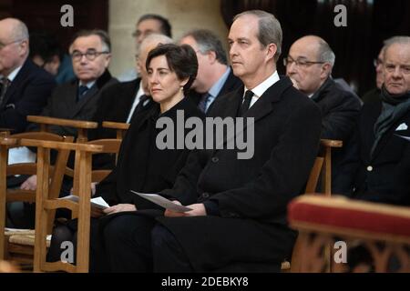 Le Prince Eudes d'Orléans et sa femme la princesse Marie-Liesse d'Orléans assistent à la Messe pour le repos de l'Ame pour le Comte de Paris, le Prince Henri d'Orléans, cité par Chanoine Gilles Annequin à l'église Saint Germain l'Auxerrois le 23 mars 2910 à Paris, France. Le Prince Henri d'Orléans est décédé à 85 ans le 21 janvier 2019. Photo de David Niviere/ABACAPRESS.COM Banque D'Images