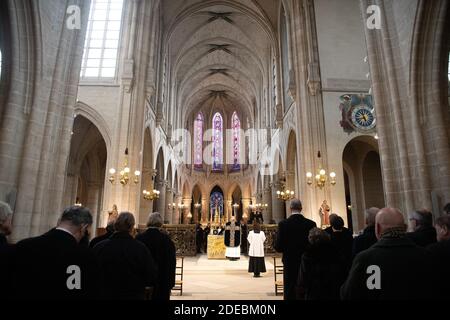 Messe pour les repos de l'Ame pour le Comte de Paris, Prince Henri d'Orléans, cité par Chanaine Gilles Annequin à l'église Saint Germain l'Auxerrois le 23 mars 2910 à Paris, France. Comte de Paris, le prince Henri d'Orléans est mort à 85 ans le 21 janvier 2019. Photo de David Niviere/ABACAPRESS.COM Banque D'Images