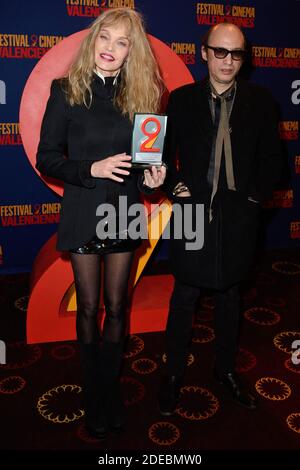 Arielle Dombasle et Nicolas Ker assistent à la cérémonie de clôture du 9e Festival 2 Cinéma de Valenciennes à Valenciennes, France, le 24 mars 2019. Photo d'Aurore Marechal/ABACAPRESS.COM Banque D'Images