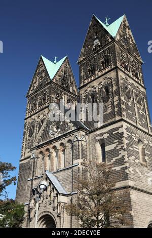 Krefeld en Allemagne. Église catholique Saint-Joseph (St. Josef) dans le district de Stadtmitte. Banque D'Images