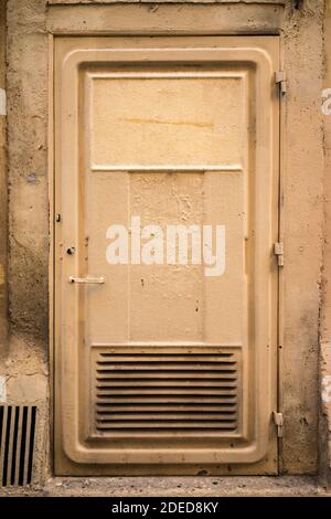 Porte en métal vintage Banque D'Images