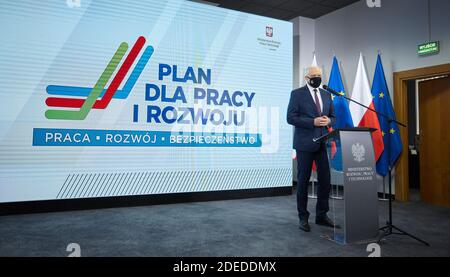 Varsovie, Mazovie, Pologne. 30 novembre 2020. Conférence de presse du vice-premier ministre, ministre du développement, du travail et de la technologie JAROSLAW GOWIN.in photo: JAROSLAW GOWIN crédit: Hubert Mathis/ZUMA Wire/Alay Live News Banque D'Images