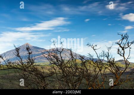 Volcan du Mont Teide et de Pico Viejo, images à longue exposition, vue de la Puerta de Erjos, Teno, Tenerife, Iles Canaries, Espagne Banque D'Images