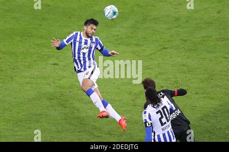 Leverkusen, Allemagne. 29 nov. 2020. Firo: 29.11.2020 Fuvuball: Soccer: 1ère saison Bundesliga 2020/21 Bayer Leverkusen - HERTHA BSC BERLIN Omar Alderete, action individuelle | usage dans le monde crédit: dpa/Alay Live News Banque D'Images