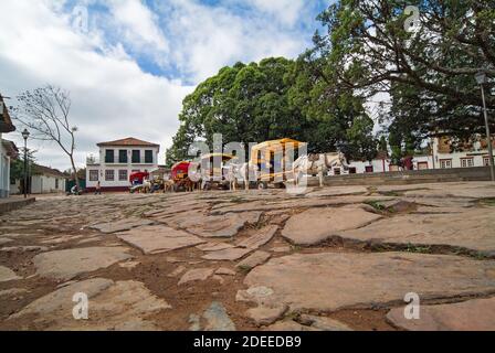 Des calèches vous attendent à Tiradentes, Minas Gerais, Brésil Banque D'Images